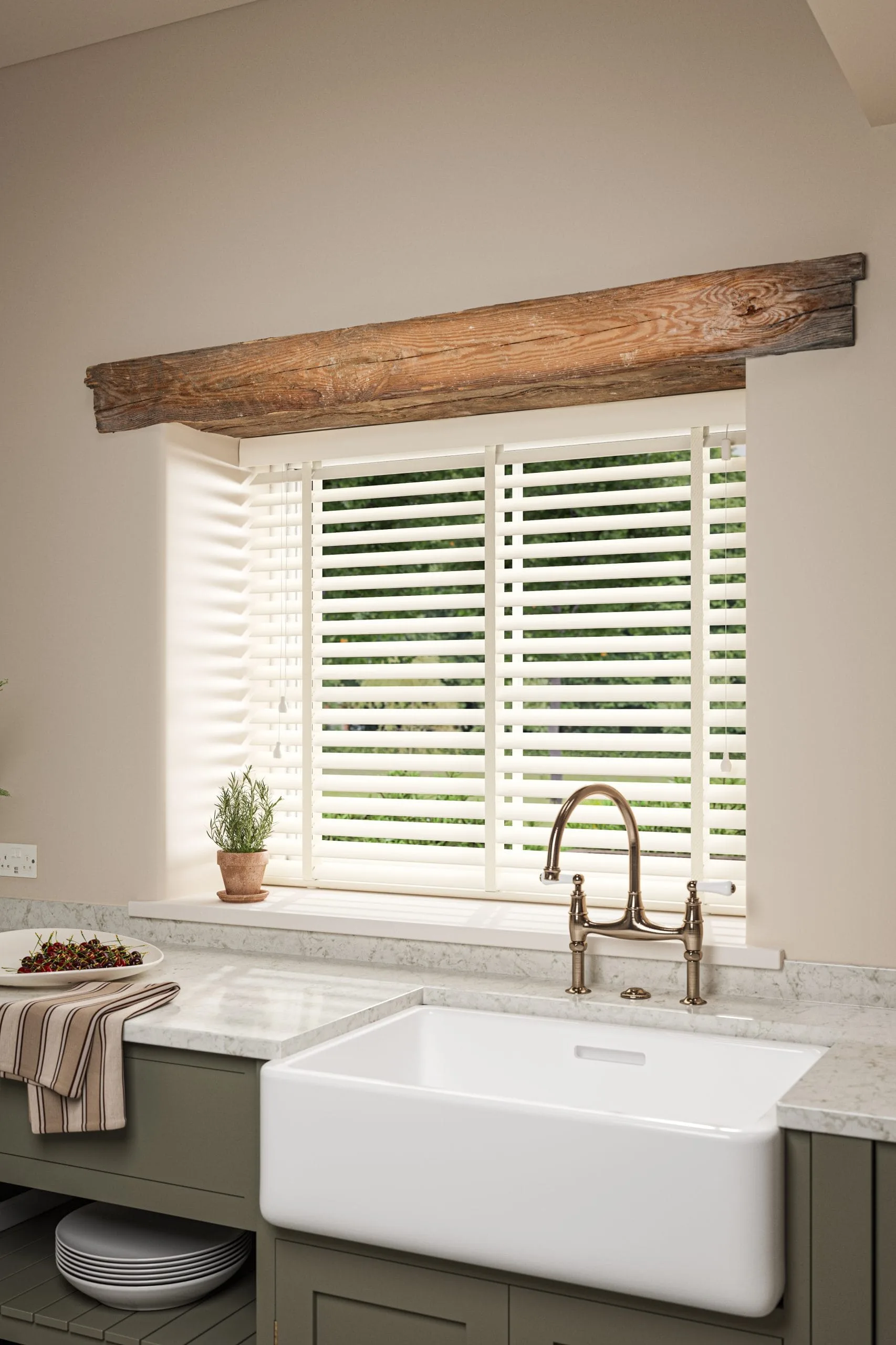Wooden Venetian Blind_Kitchen_Portrait