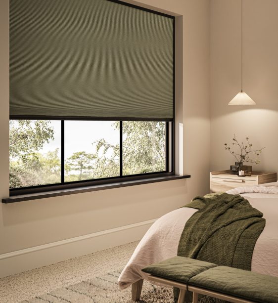 Night-Shade-Blind-Lifestyle-Portrait Green Blind